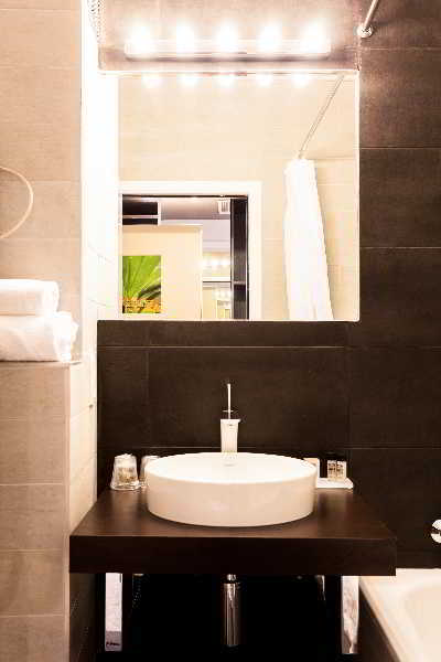 Hotel Western Centre 3*