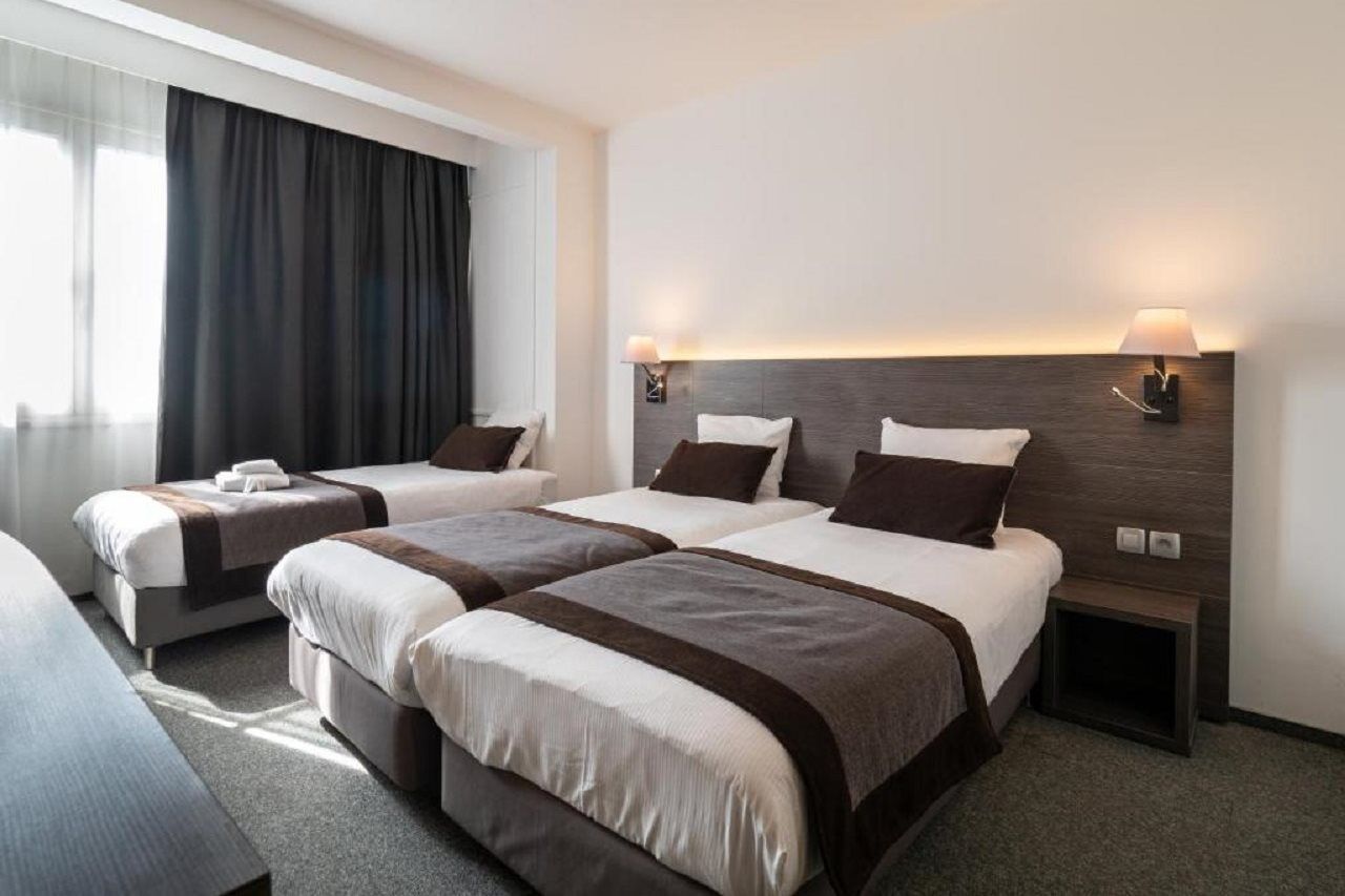 Western Centre Hotel 3*